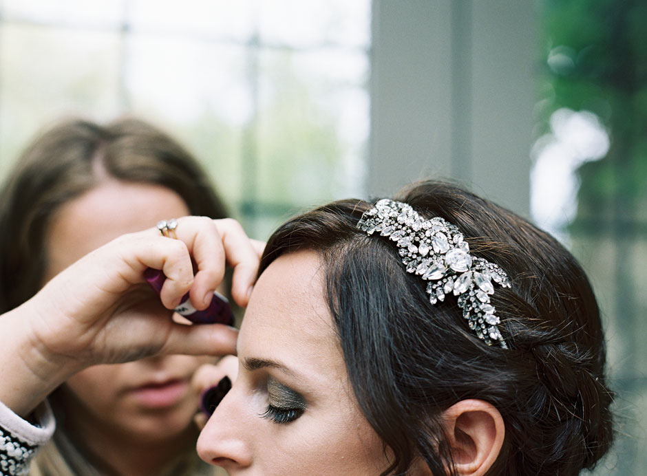 Jenny Peckham headpiece on a bride at Barnsley House wedding
